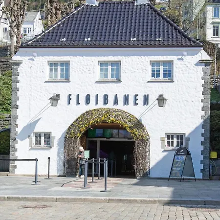 Lägenhet & Quiet By Bryggen - Norwegians Minimum Age 25 *